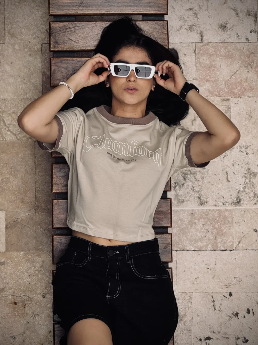 Camiseta Crop Beige