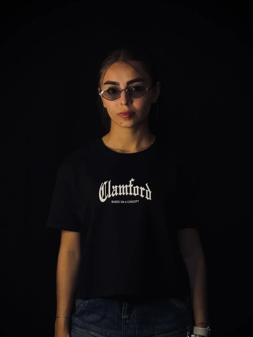 Camiseta oversize texto Clamford negro