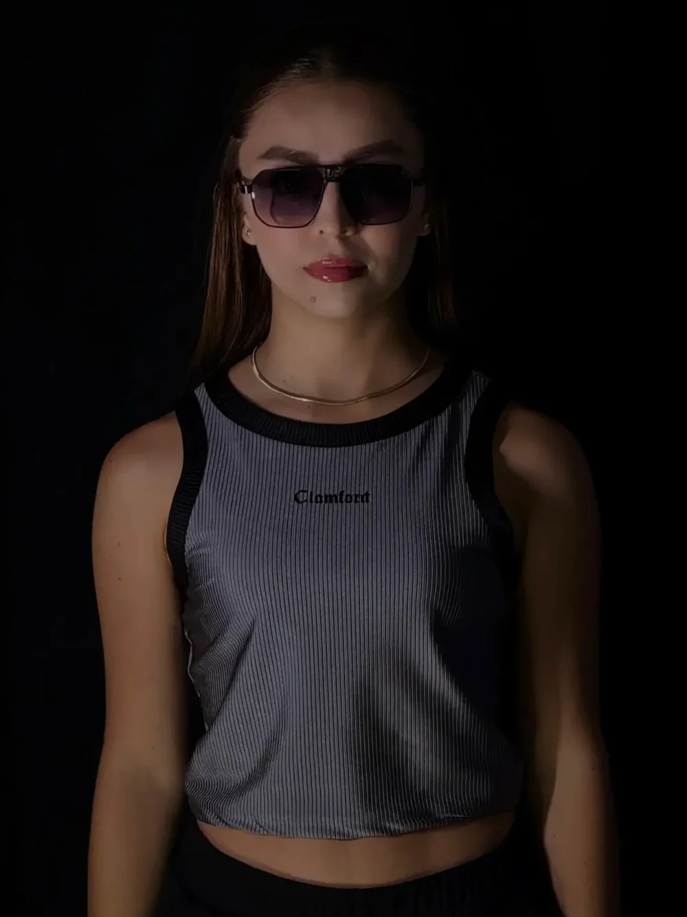 Crop Manga Sisa Gris Rib