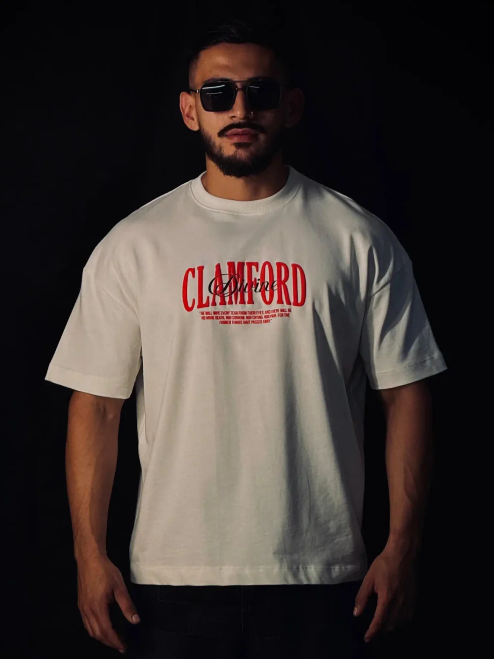 Camiseta Blanca Oversize Ángeles Rojo